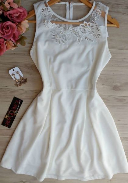 Vestido Bordado